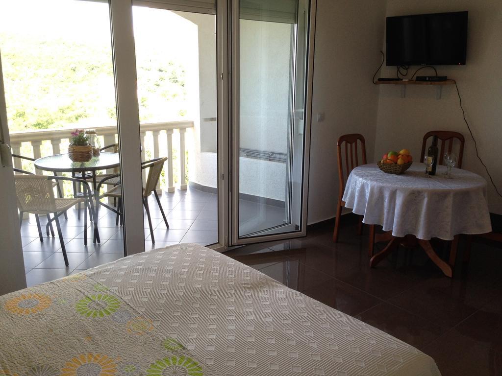 Apartmani Lazarevic لوستيكا المظهر الخارجي الصورة